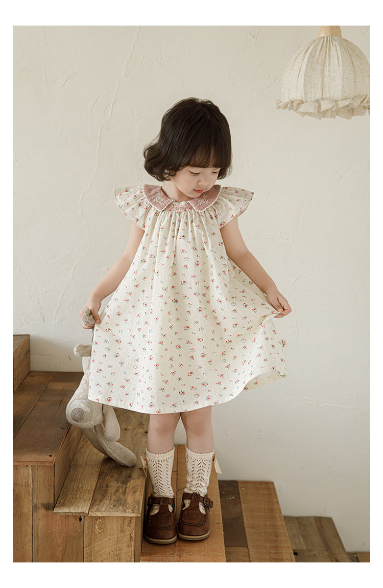 Vestido Floral Niña | Cuello Bobo Bordado Estilo Cottage Core y Romántico Asiático