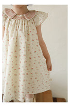Vestido Floral Niña | Cuello Bobo Bordado Estilo Cottage Core y Romántico Asiático