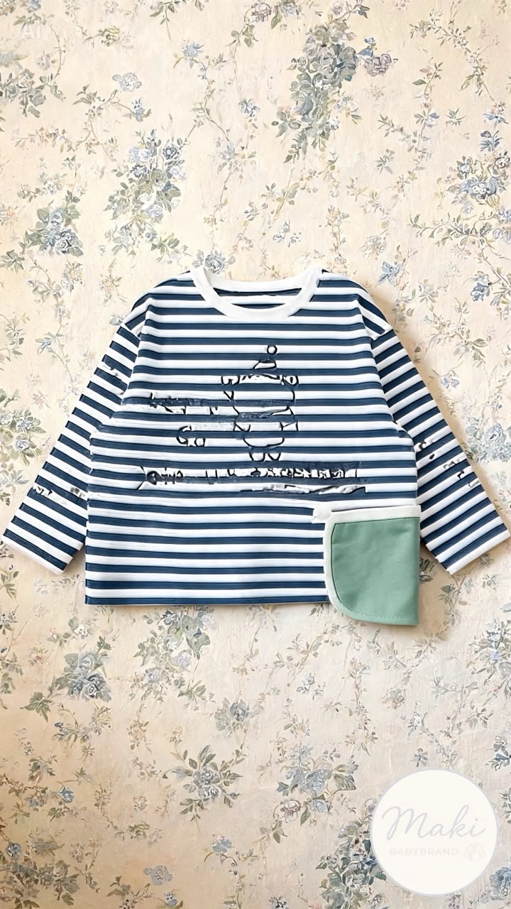 Playera Manga Larga Oversize Unisex | Rayas Americanas e Ilustración Boceto